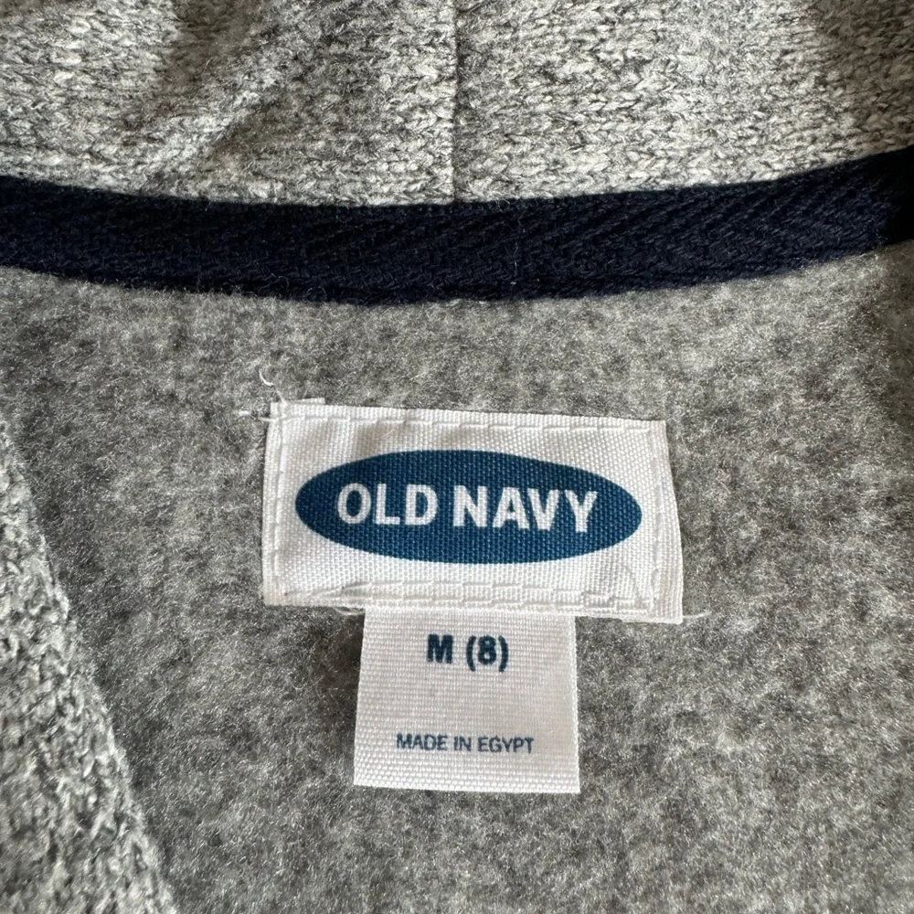 NWT Old Navy 5 button gray cardigan.  Boys size medium